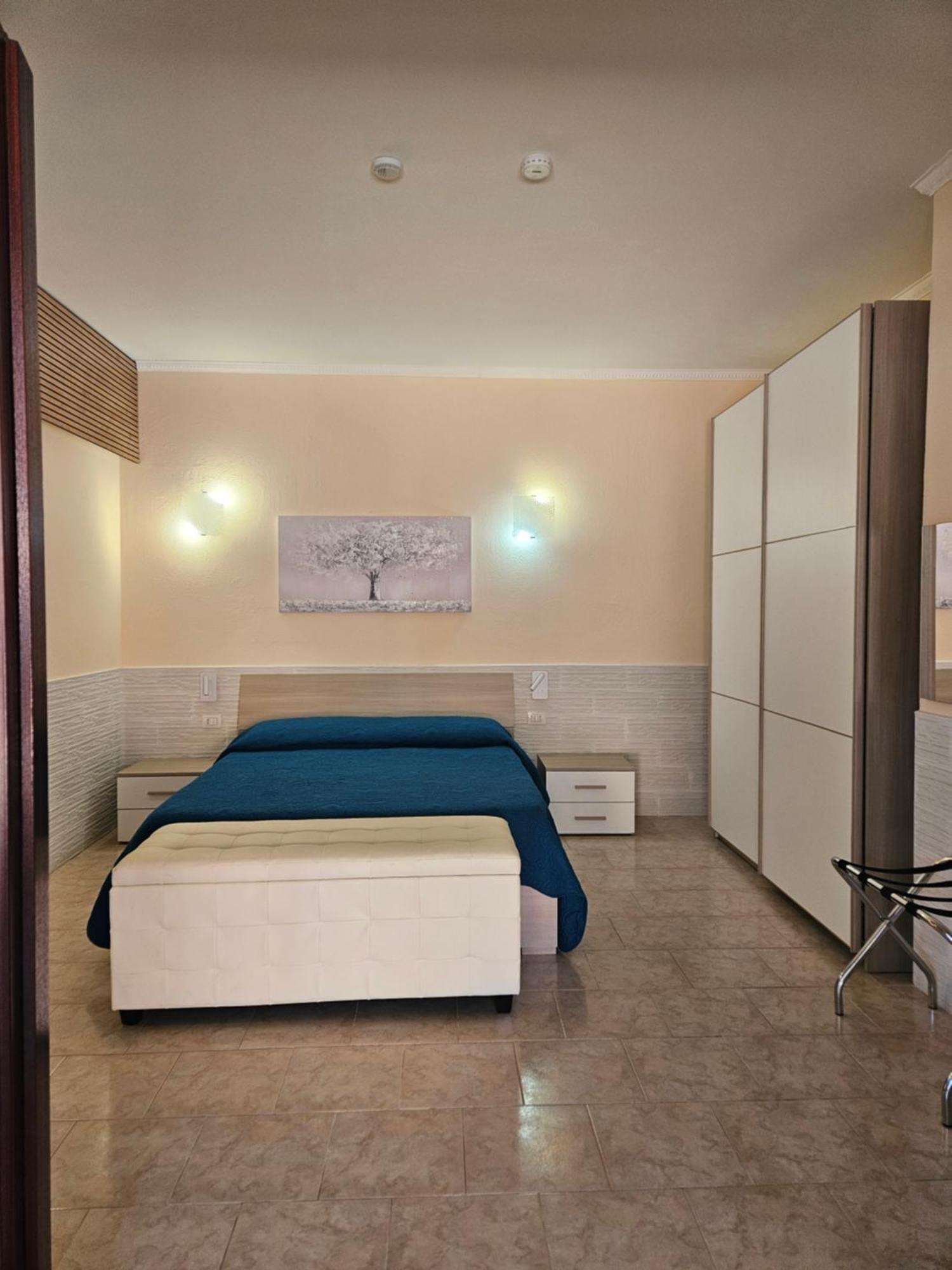 La Rosa Dei Venti B&B Chia Luaran gambar